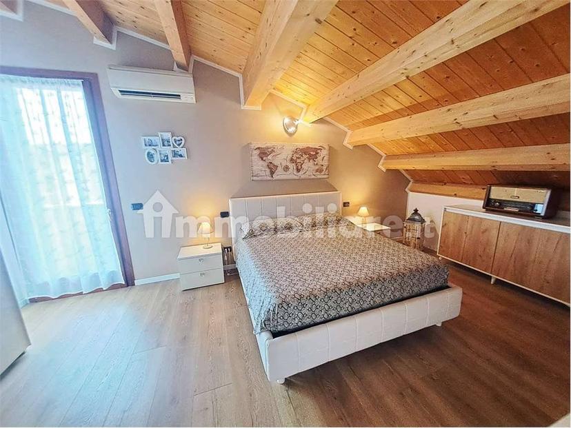 Trilocale via G. Verdi,  3, Beccacivetta Azzano, Castel d'Azzano — foto 13 di 36
