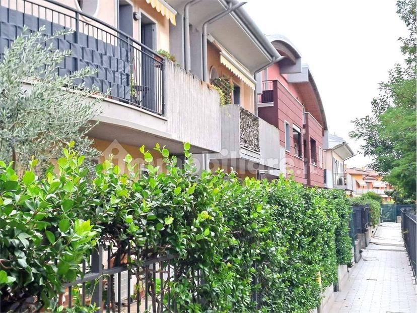 Trilocale via G. Verdi,  3, Beccacivetta Azzano, Castel d'Azzano — foto 4 di 36