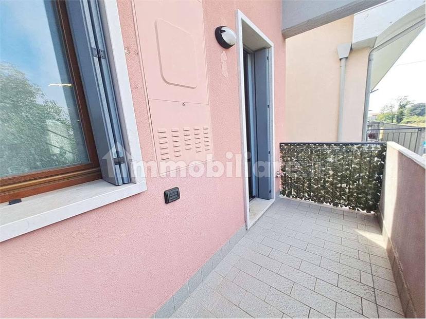Trilocale via G. Verdi,  3, Beccacivetta Azzano, Castel d'Azzano — foto 18 di 36