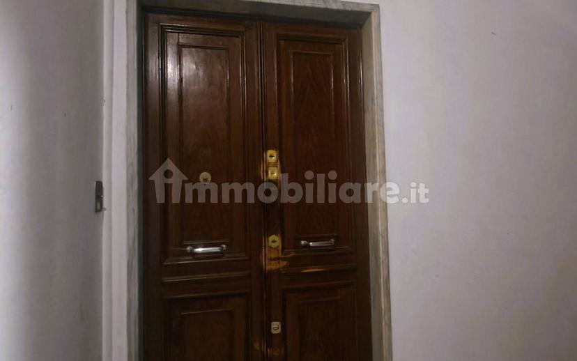 Appartamento via Alfredo Carzino 4, Sampierdarena, Genova