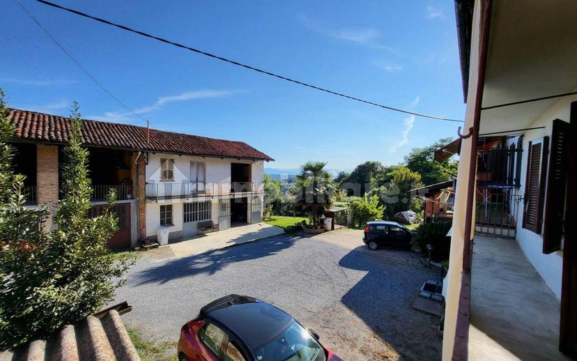Rustico via Camillo Benso di Cavour, Pocapaglia — foto 20 di 30