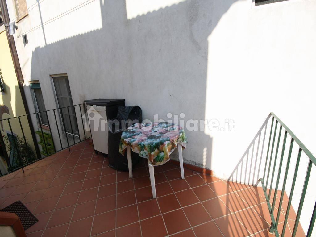 Bilocale via San Pierino,  4, Piazza Napoleone - San Michele, Lucca