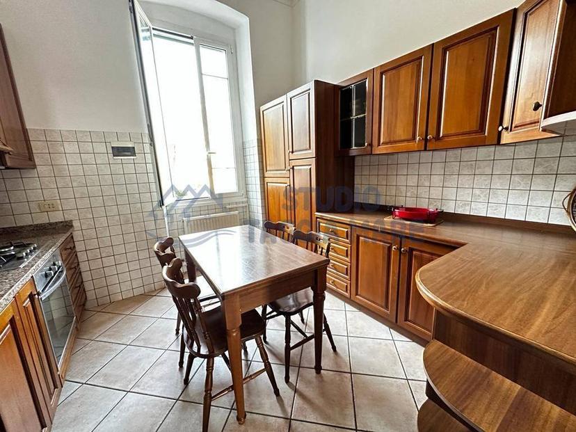 Quadrilocale via Arziglia, Centro Storico, Sant'Ampelio, Bordighera — foto 11 di 18