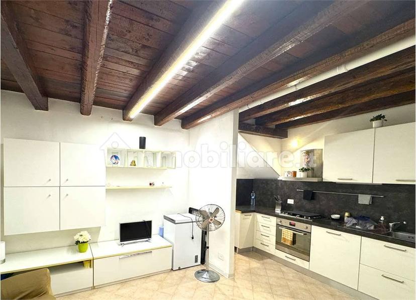 Trilocale via Santandra, 30, Ponzano, Ponzano Veneto