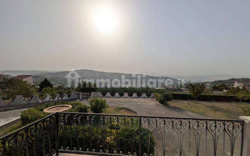 Villa unifamiliare via G. Casalbore 10, Larino — foto 6 di 14
