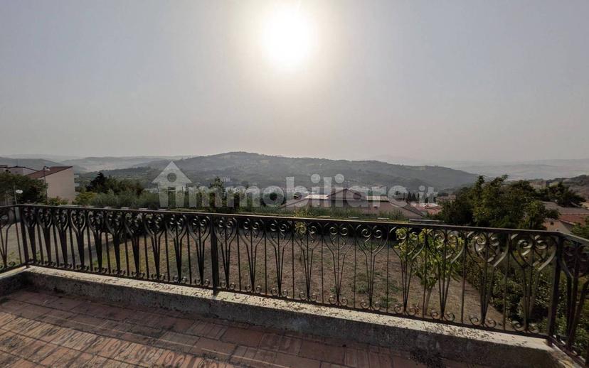 Villa unifamiliare via G. Casalbore 10, Larino — foto 8 di 14