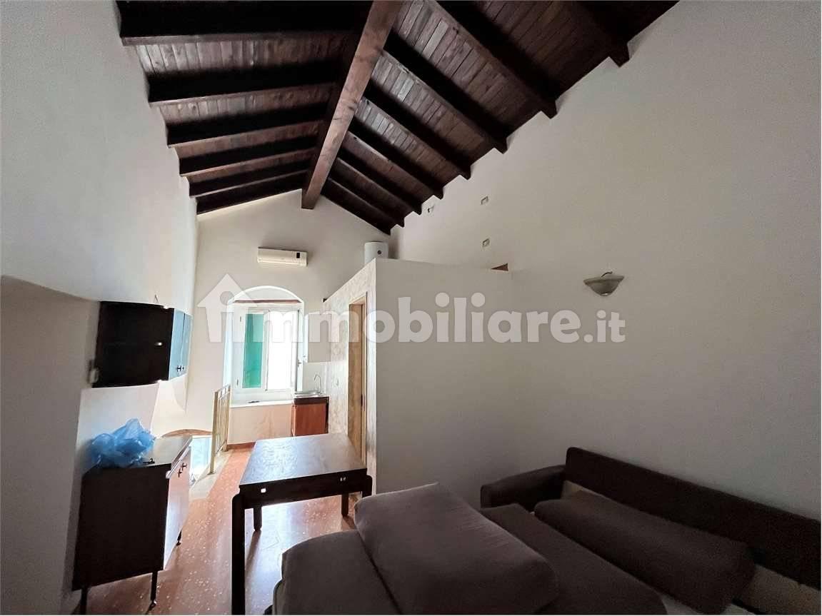 Bilocale via Capodieci, 26, Mesagne
