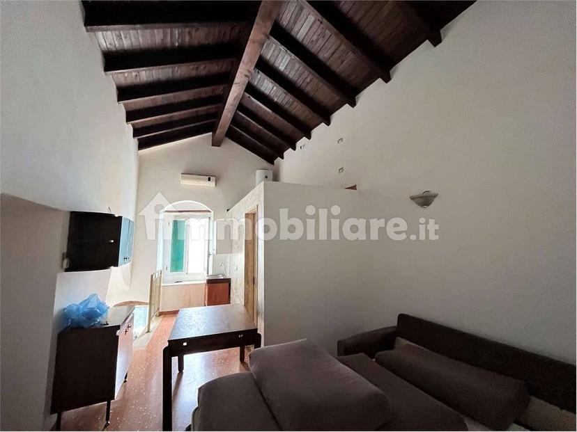 Bilocale via Capodieci, 26, Mesagne