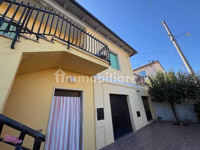Trilocale Strada della Lucciola, Narni Scalo, Narni — foto 5 di 11