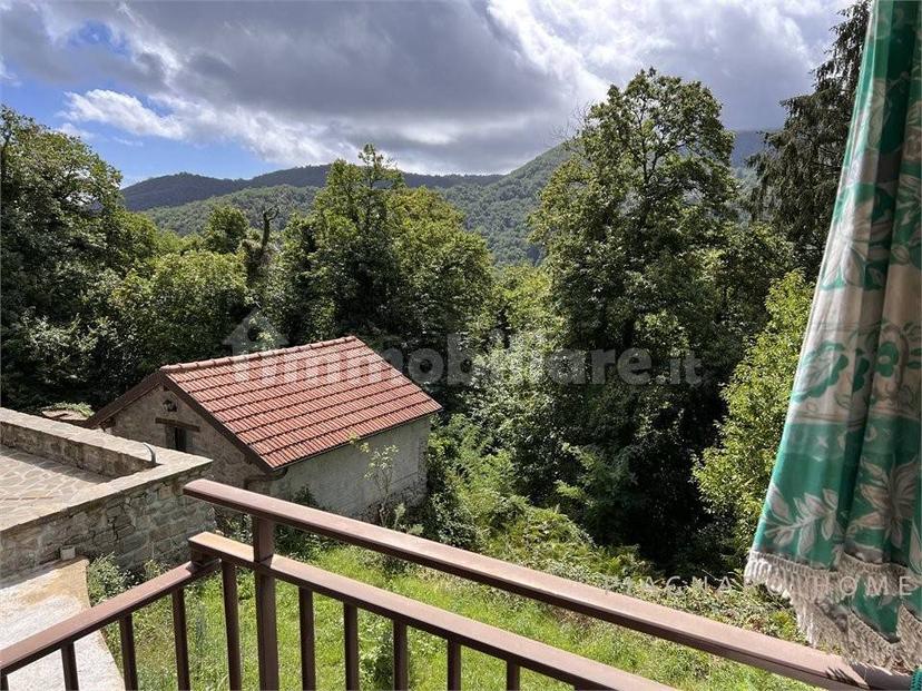 Rustico Navola di Guinadi 13, Pontremoli — foto 2 di 54