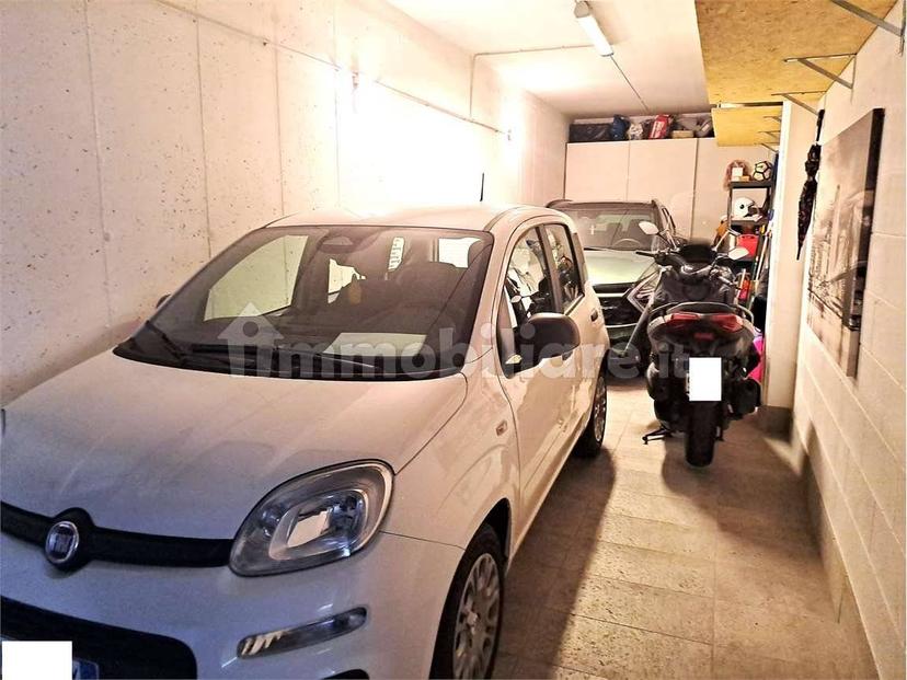 Trilocale via G. Verdi,  3, Beccacivetta Azzano, Castel d'Azzano — foto 24 di 36