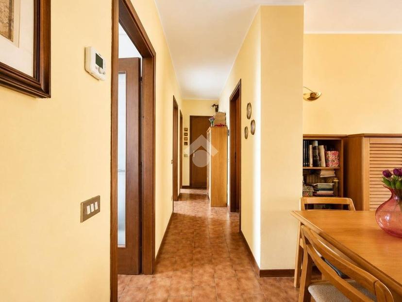 Trilocale piazza Garibaldi Giuseppe 5, Albavilla — foto 24 di 24