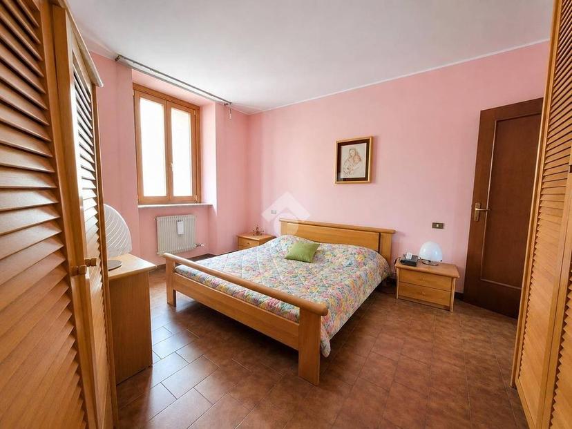Trilocale piazza Garibaldi Giuseppe 5, Albavilla — foto 6 di 24