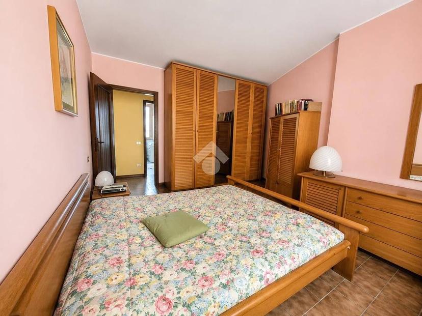 Trilocale piazza Garibaldi Giuseppe 5, Albavilla — foto 13 di 24