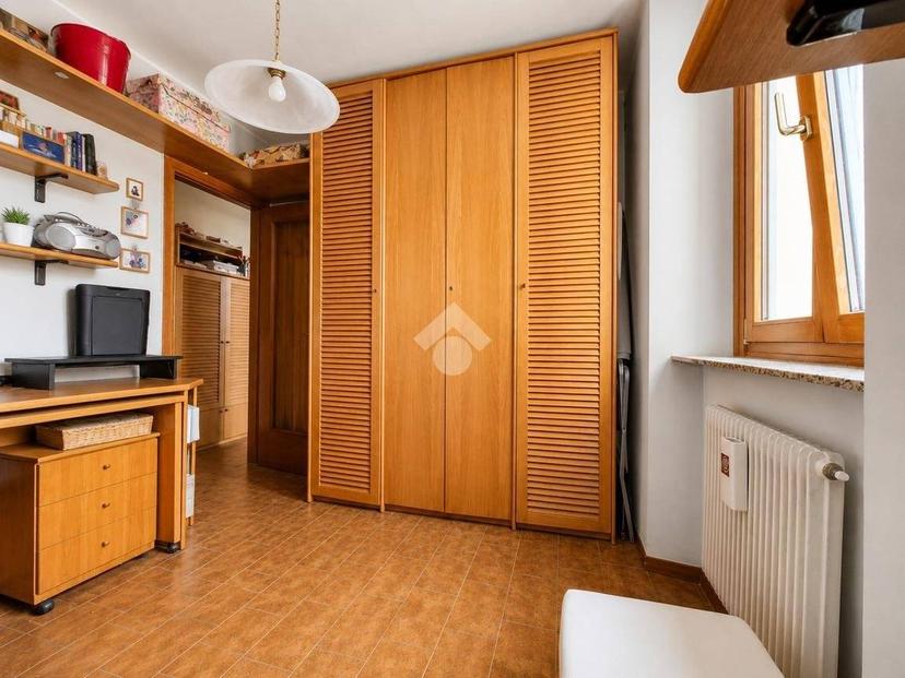 Trilocale piazza Garibaldi Giuseppe 5, Albavilla — foto 22 di 24