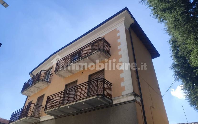 Bilocale buono stato, primo piano, Centro, Appiano Gentile — foto 6 di 13
