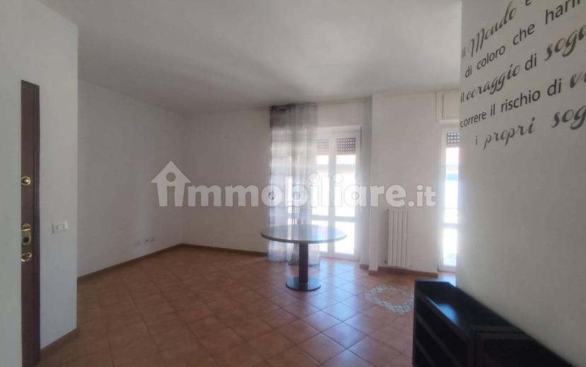 Bilocale buono stato, primo piano, Centro, Appiano Gentile — foto 9 di 13