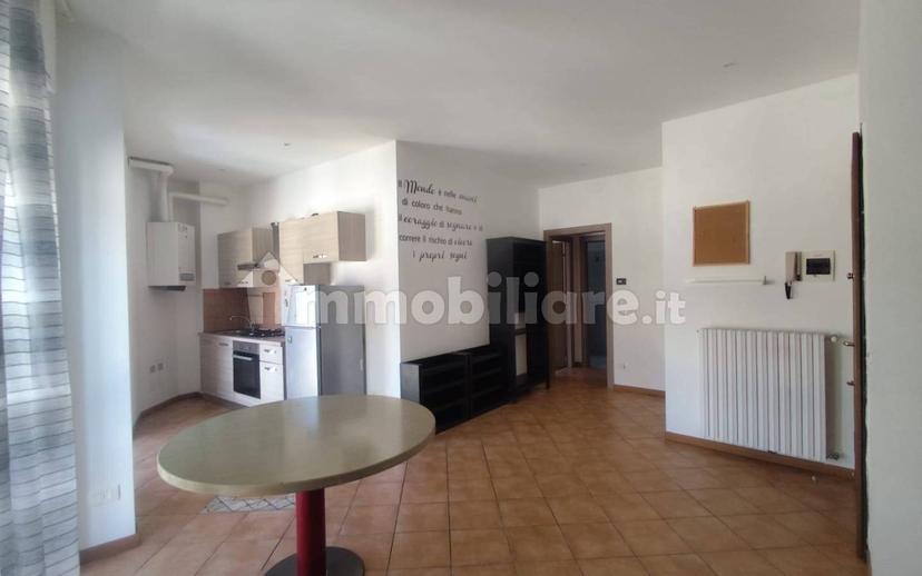 Bilocale buono stato, primo piano, Centro, Appiano Gentile — foto 8 di 13