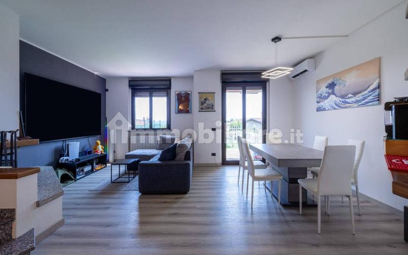 Villa a schiera via Monte Leone 35, Dormelletto — foto 9 di 20