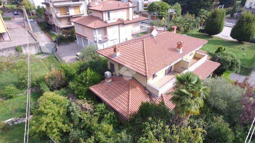 Villa bifamiliare via Statale D. Lago di Como e D. Spluga 143, Pagnano, Merate — foto 22 di 28