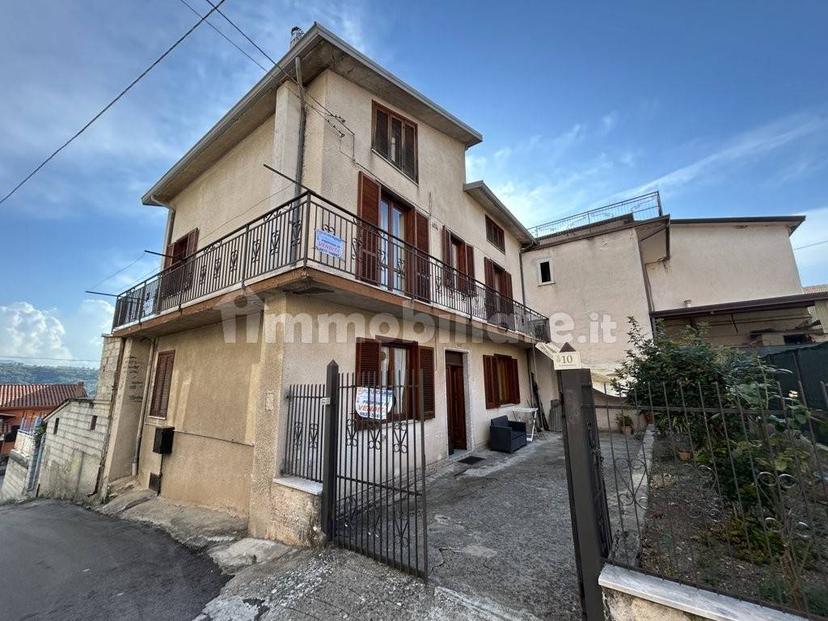 Villa a schiera via Pasquale Stanislao Mancini, Taurasi — foto 13 di 35
