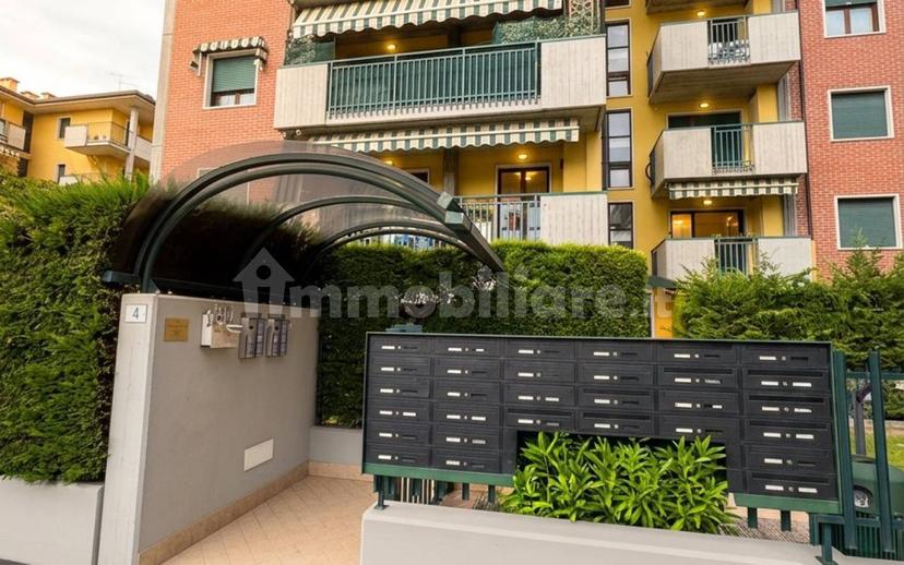 Trilocale via Imola, Borgo Roma, Verona