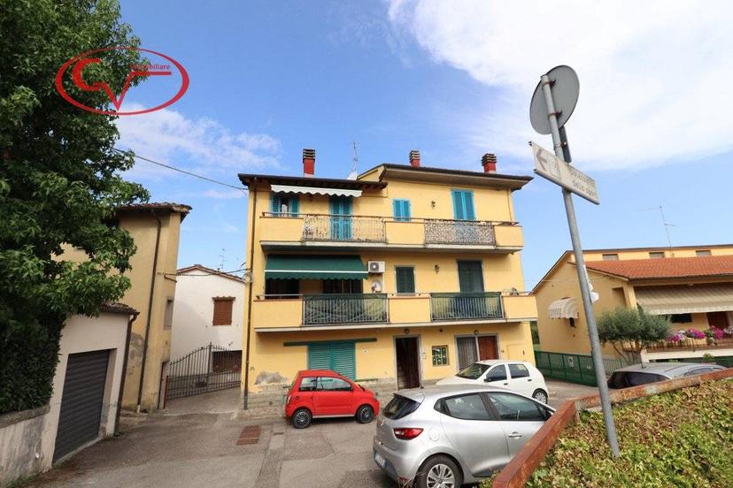 Quadrilocale levane, Montevarchi — foto 2 di 21