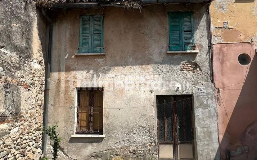Terratetto unifamiliare via Sinigaglia 80, Centro, Castiglione delle Stiviere — foto 10 di 17