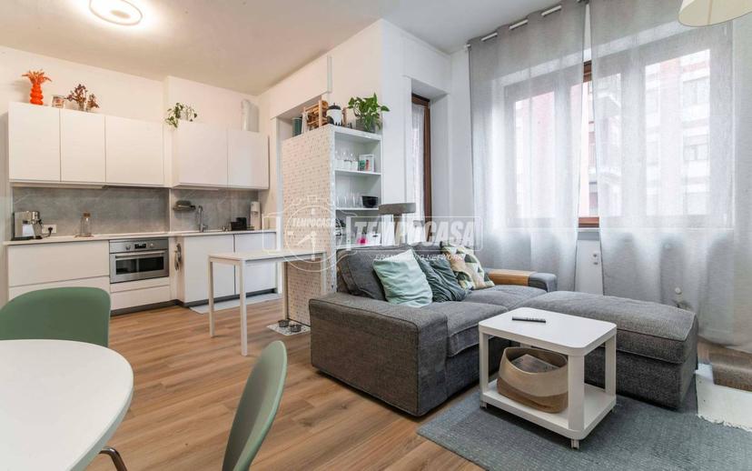 Bilocale via Cesare Miola 18/A-B, Saronno — foto 12 di 21