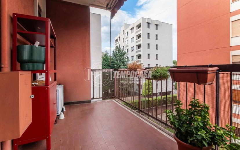 Bilocale via Cesare Miola 18/A-B, Saronno — foto 4 di 21
