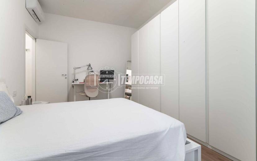 Bilocale via Cesare Miola 18/A-B, Saronno — foto 10 di 21