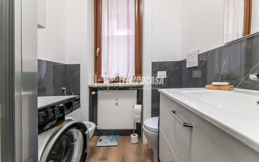 Bilocale via Cesare Miola 18/A-B, Saronno — foto 18 di 21