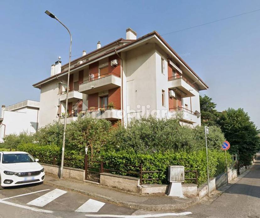 Appartamento via Bruno Buozzi 22, Stazione, Castelbellino — foto 10 di 11