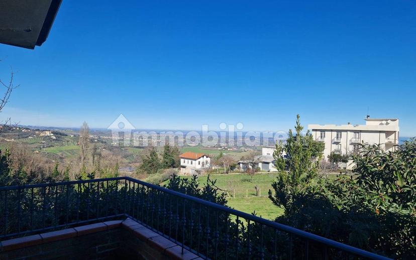Villa unifamiliare via Tufi 23, Centro, Gemmano — foto 12 di 17
