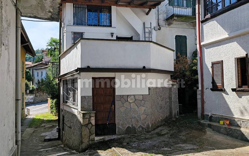 Trilocale via 20 Settembre 2, Magognino, Stresa — foto 25 di 27