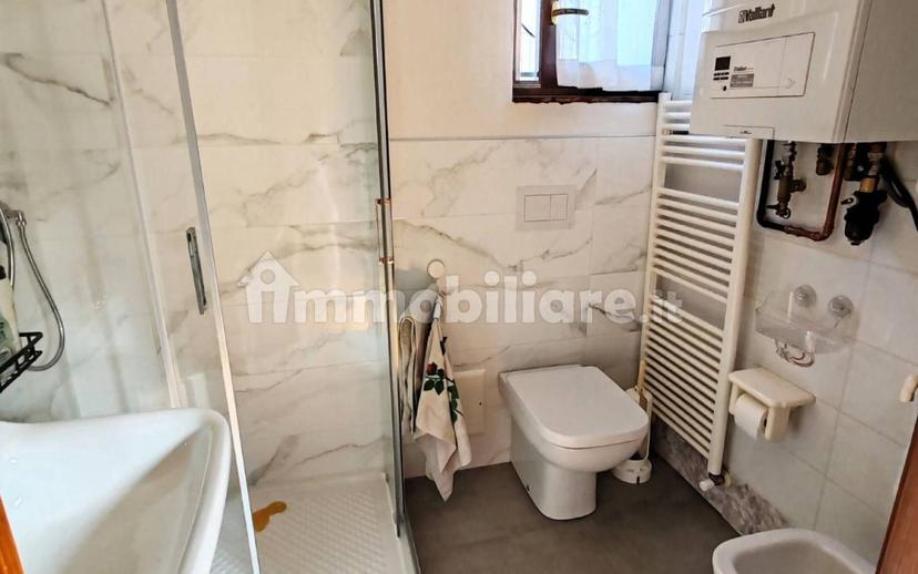 Trilocale via 20 Settembre 2, Magognino, Stresa — foto 12 di 27