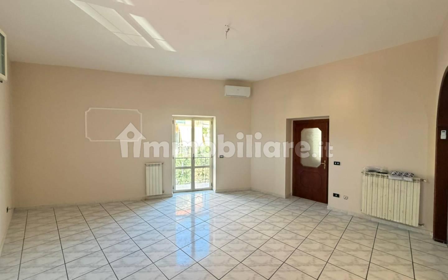 Quadrilocale buono stato, primo piano, San Prisco