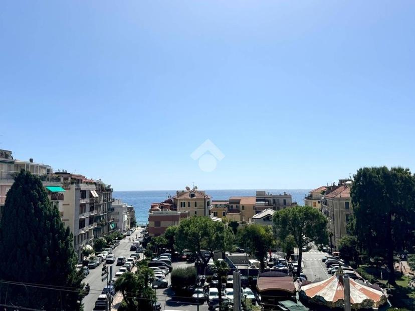 Trilocale piazza Stalla 8, Via Solva, Santa Croce, Alassio — foto 31 di 32