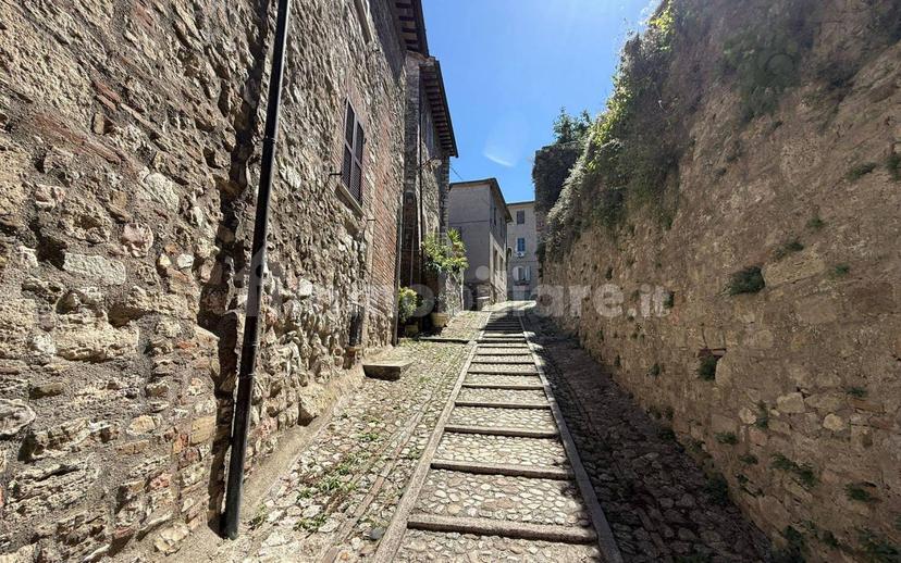 Bilocale via della Mora, Centro, Narni — foto 10 di 20