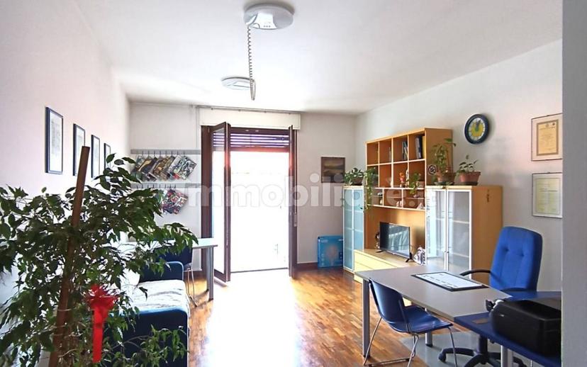 Quadrilocale corso Roma, Centro, Borgomanero — foto 5 di 10