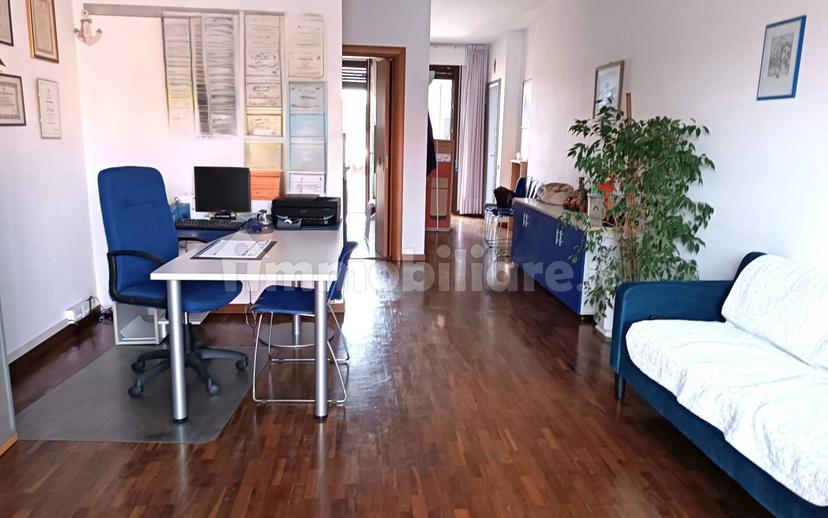 Quadrilocale corso Roma, Centro, Borgomanero — foto 8 di 10