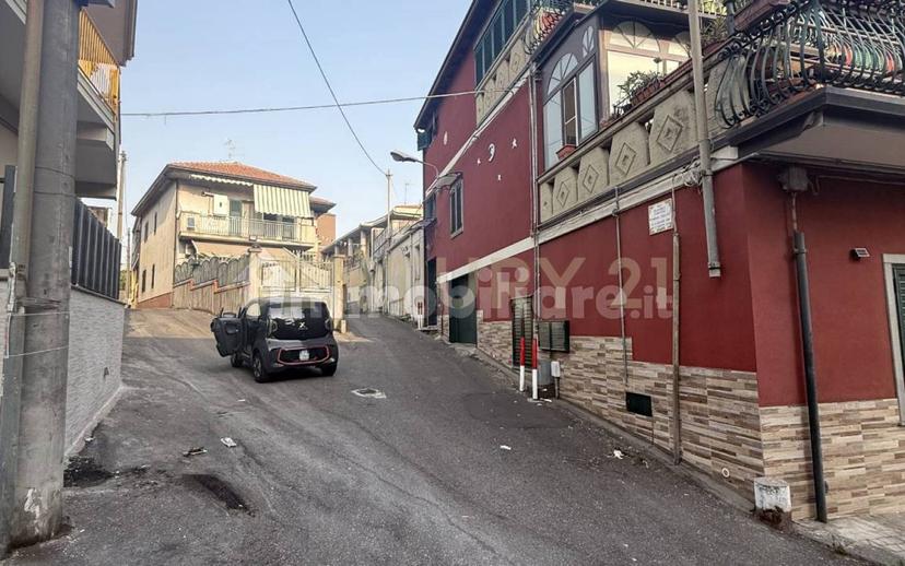 Bilocale Vico Francesco Ferruccio 3, Centro, Gravina di Catania — foto 25 di 29