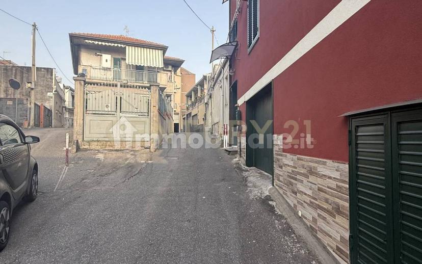 Bilocale Vico Francesco Ferruccio 3, Centro, Gravina di Catania — foto 5 di 29