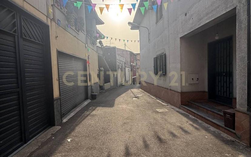 Bilocale Vico Francesco Ferruccio 3, Centro, Gravina di Catania — foto 2 di 29