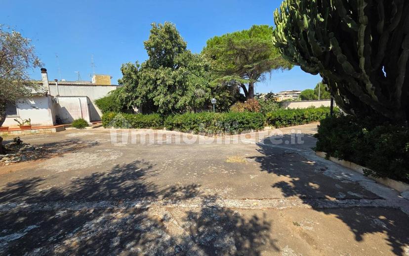Villa unifamiliare viale della Cavalleria 14, Partigiani - Fondone, Lecce — foto 20 di 53