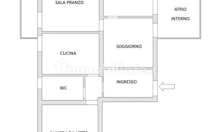 Quadrilocale via Rovereto, Trani