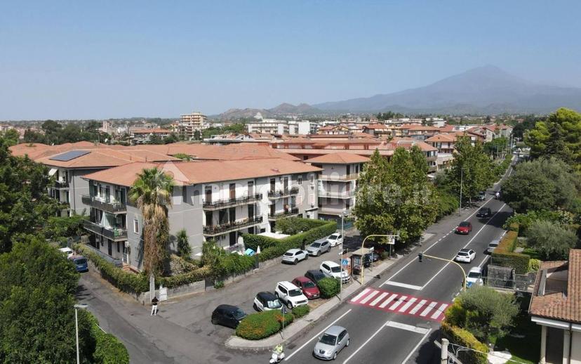 Bilocale via Alcide de Gasperi, 33, Centro, Mascalucia — foto 17 di 43