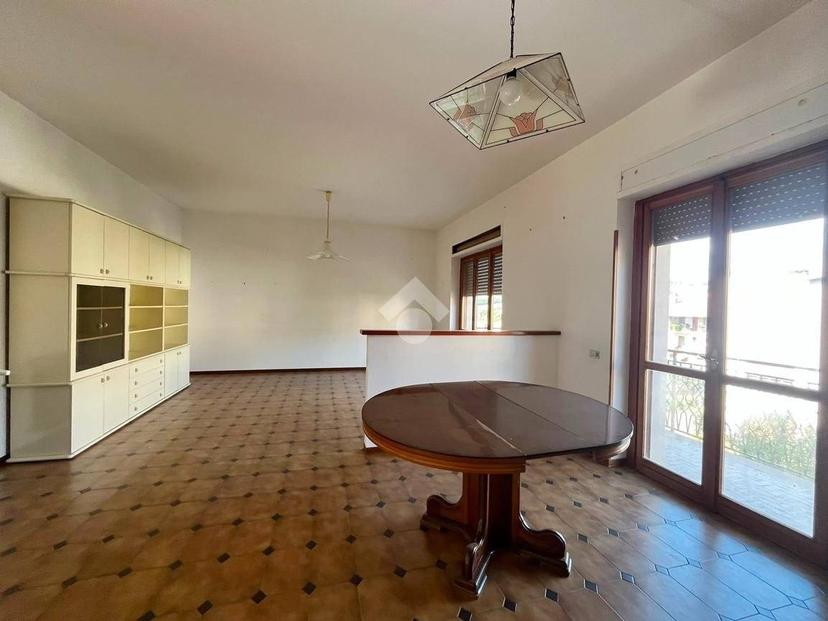 Appartamento via Gian Francesco Perini 54, Centro, Amelia — foto 2 di 36