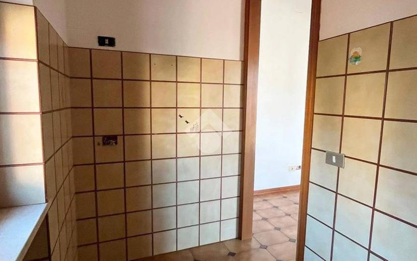 Appartamento via Gian Francesco Perini 54, Centro, Amelia — foto 22 di 36
