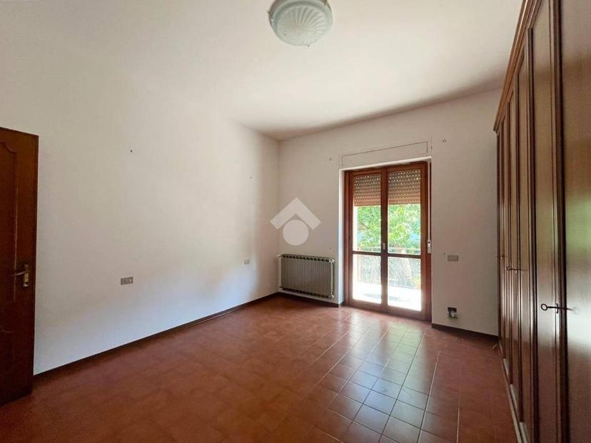 Appartamento via Gian Francesco Perini 54, Centro, Amelia — foto 10 di 36